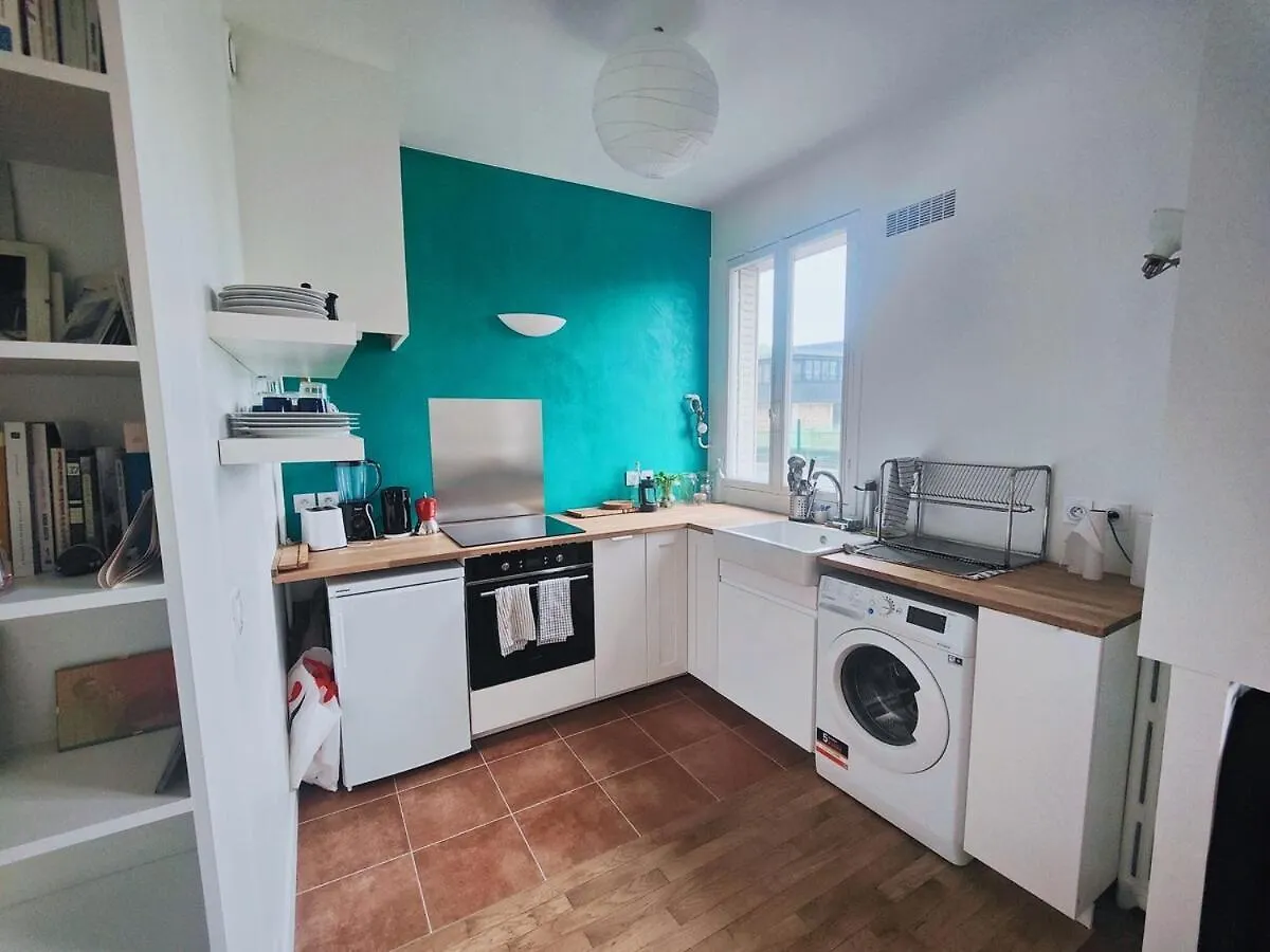 Apartment Beautiful Studio On The Banks Of The Ourcq Canal Paris France